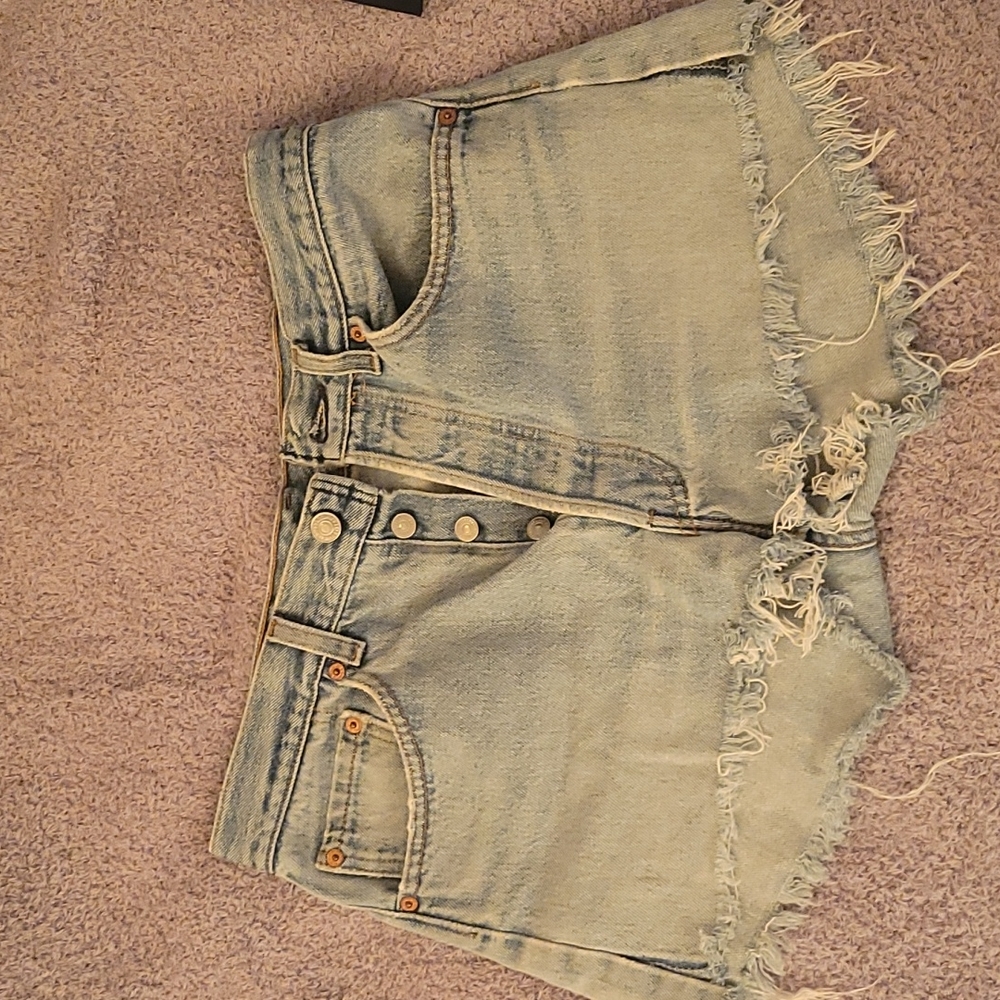 [LEVIS] VINTAGE 501 Cut off shorts
